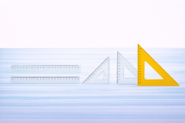 Чертожни пособия